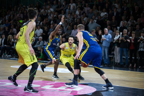 不仅能够立 不仅能够立