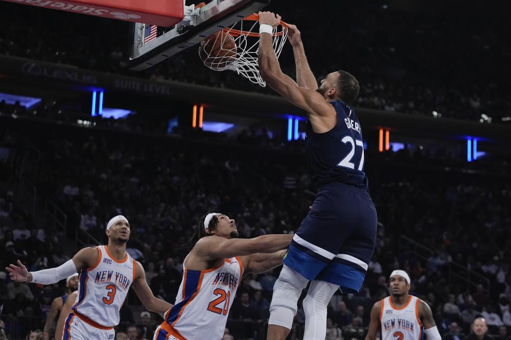 他在本赛季 他在本赛季